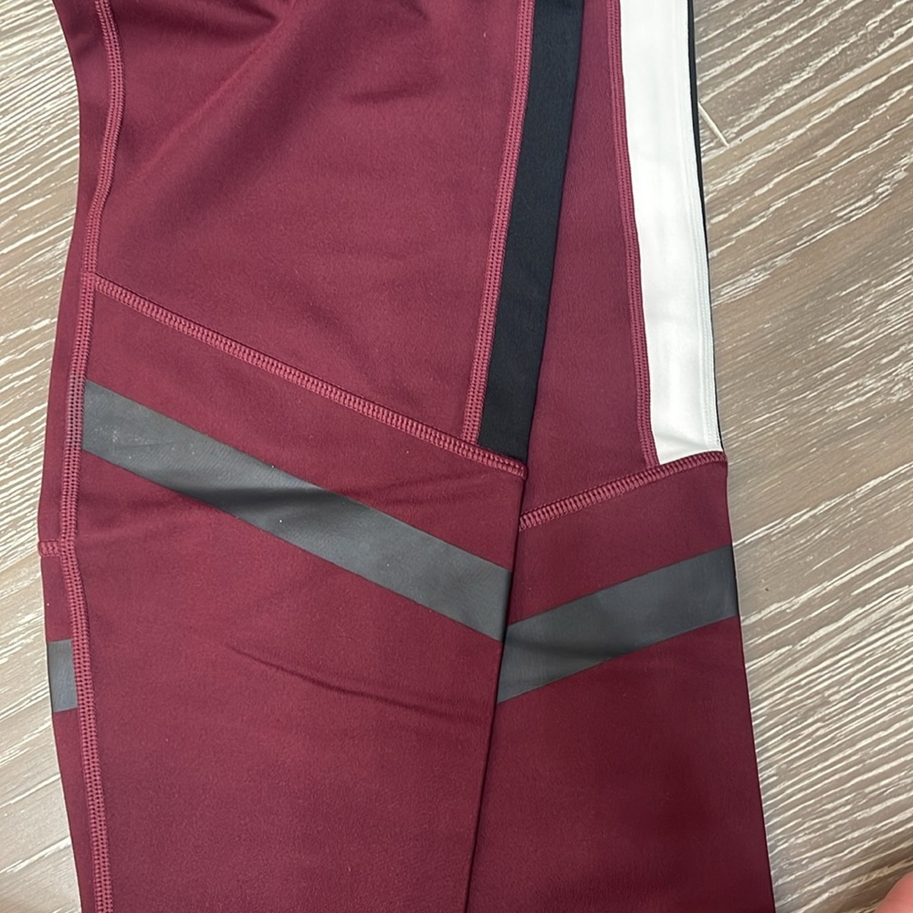 Perfect workout pants - Picture 2 of 3